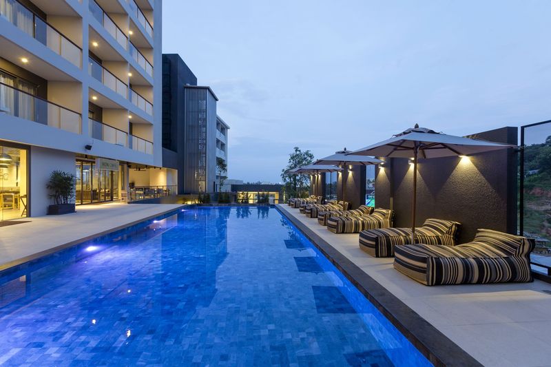 Hotel Ikon - Havuz