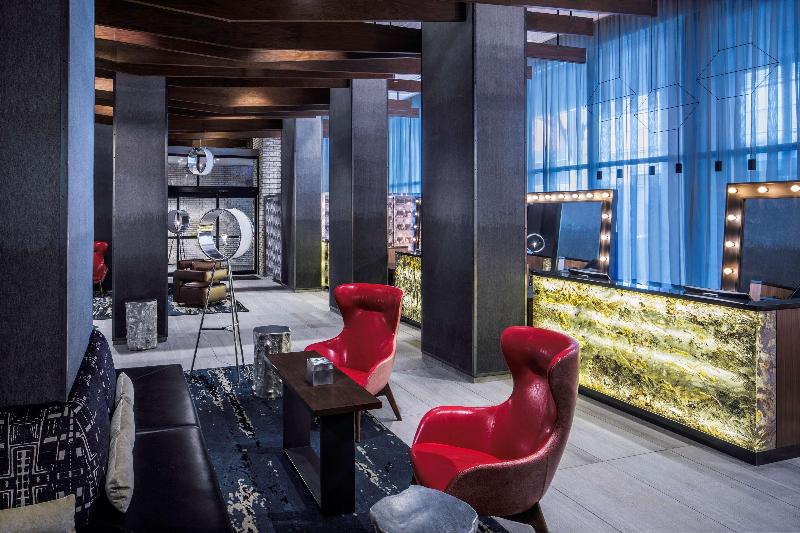 Doubletree by Hilton New York Times Square West - Genel