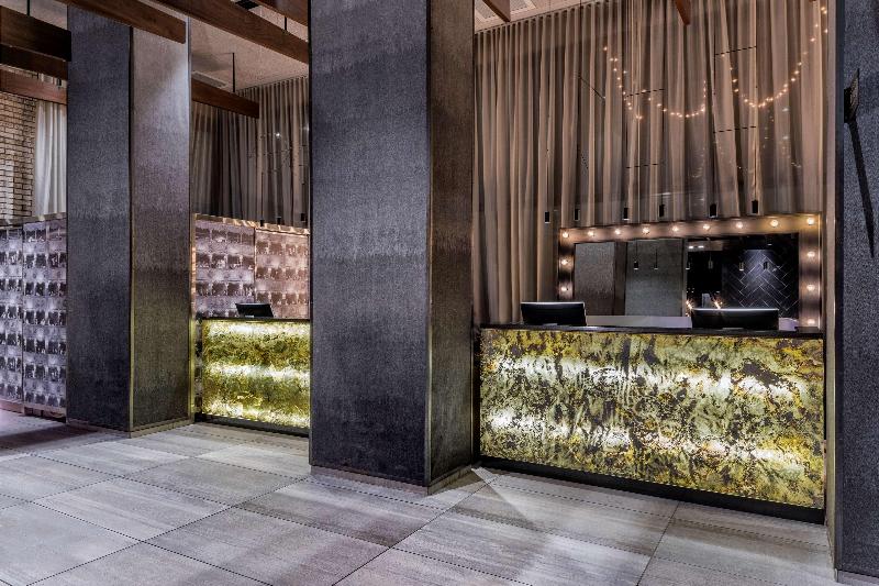 Doubletree by Hilton New York Times Square West - Genel