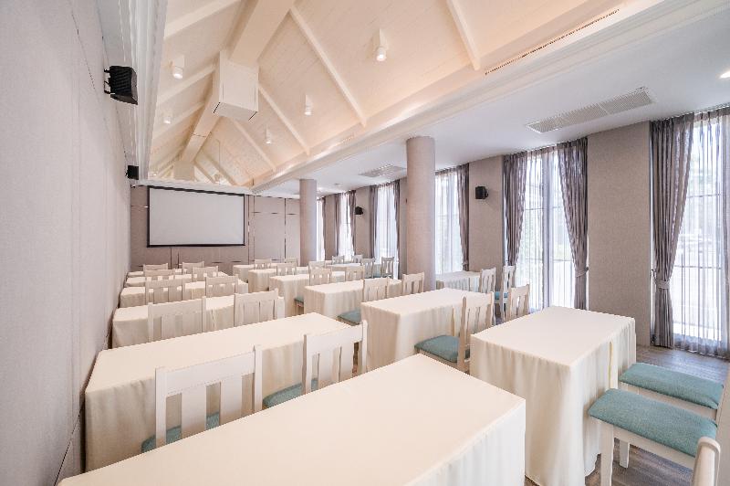 Manhattan Pattaya Hotel - Toplantı