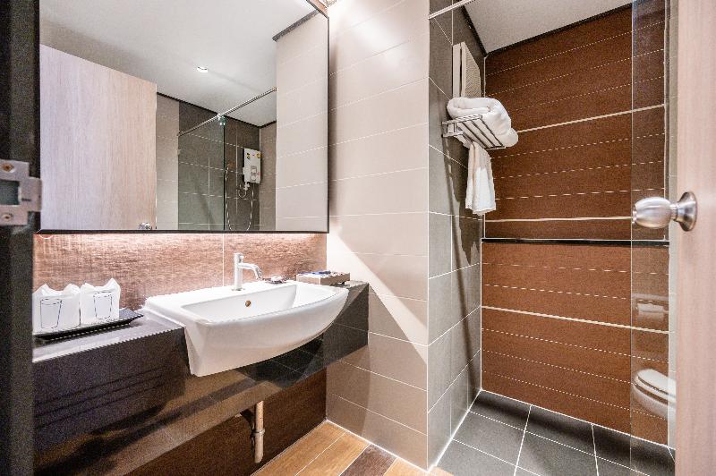 Manhattan Pattaya Hotel - Oda