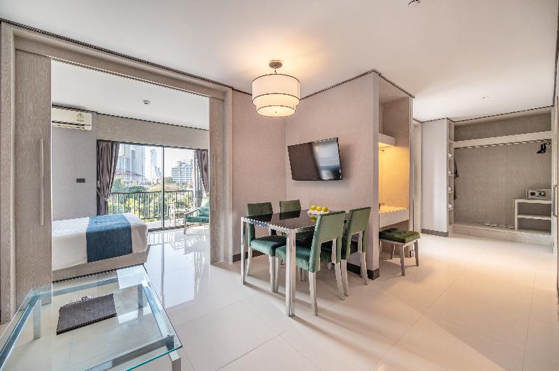 Manhattan Pattaya Hotel - Oda