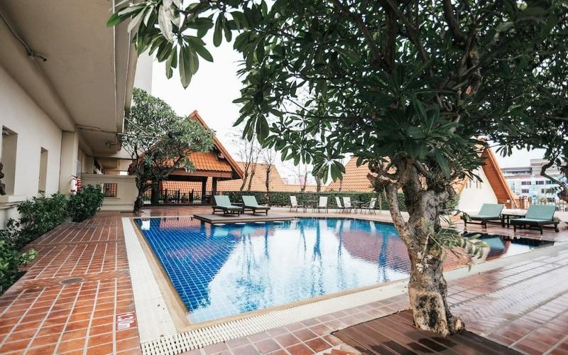 Chiangmai Grandview Hotel & Convention Center - Havuz