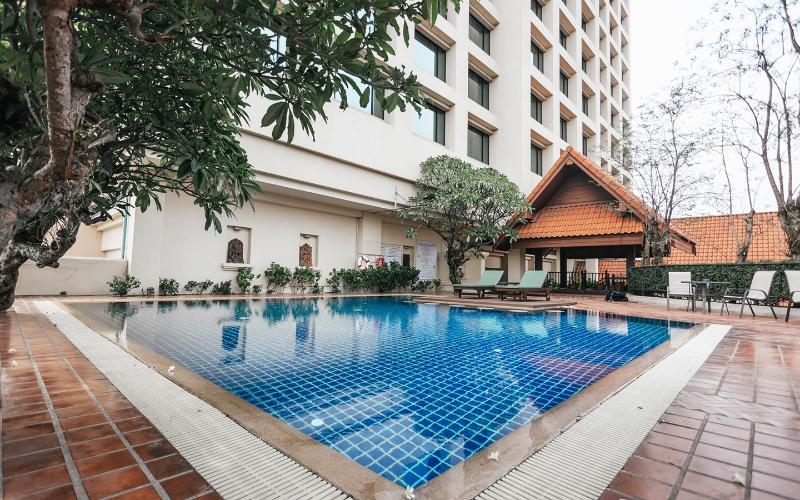 Chiangmai Grandview Hotel & Convention Center - Havuz