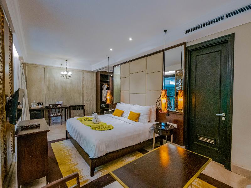 Jambuluwuk Oceano Seminyak - Oda