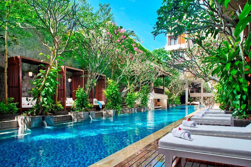 Jambuluwuk Oceano Seminyak - Havuz