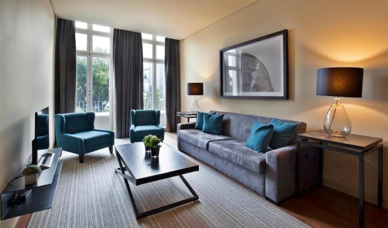Lisbon Five Stars Apartments 8 Building - Oda