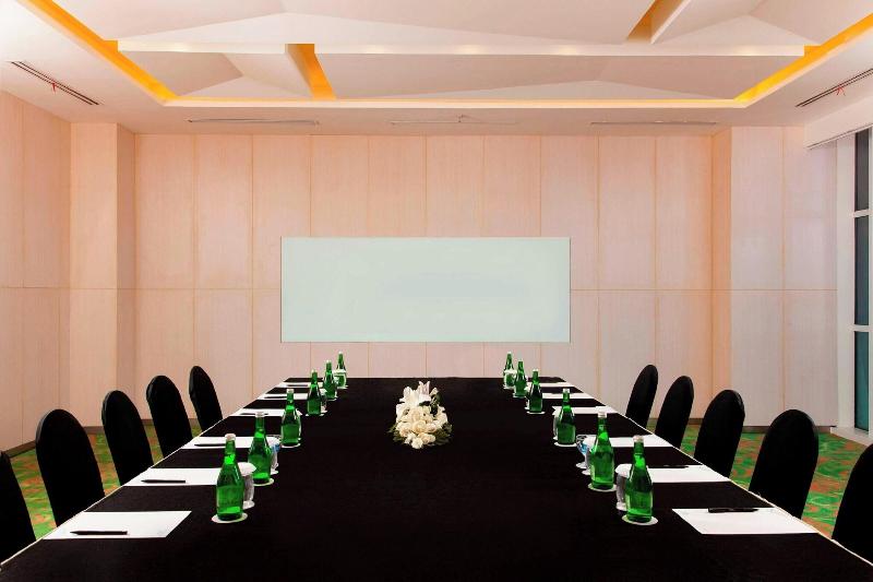 Fairfield by Marriott Surabaya - Toplantı