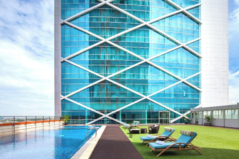Fairfield by Marriott Surabaya - Havuz