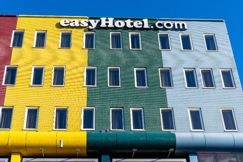 easyHotel Amsterdam Arena Boulevard - Genel