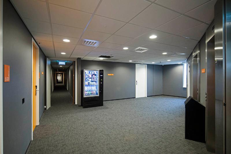 easyHotel Amsterdam Arena Boulevard - Genel