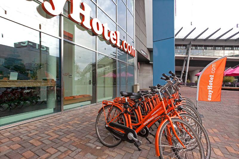 easyHotel Amsterdam Arena Boulevard - Genel
