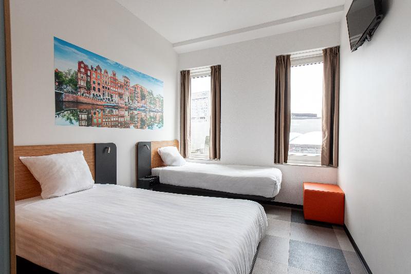 easyHotel Amsterdam Arena Boulevard - Oda