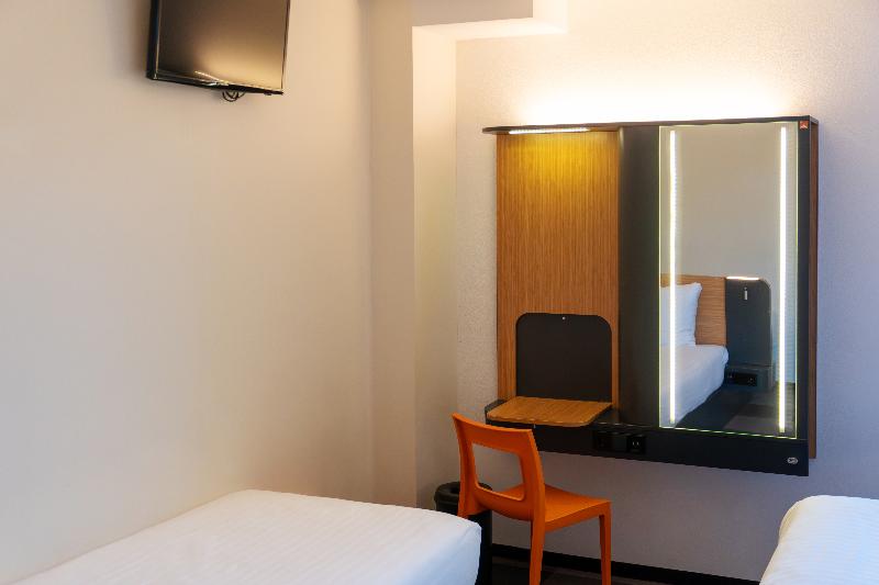 easyHotel Amsterdam Arena Boulevard - Oda