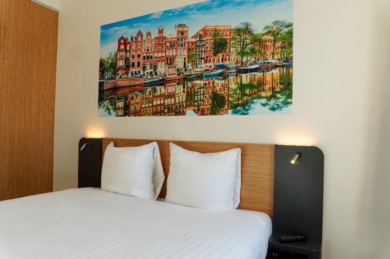 easyHotel Amsterdam Arena Boulevard - Oda
