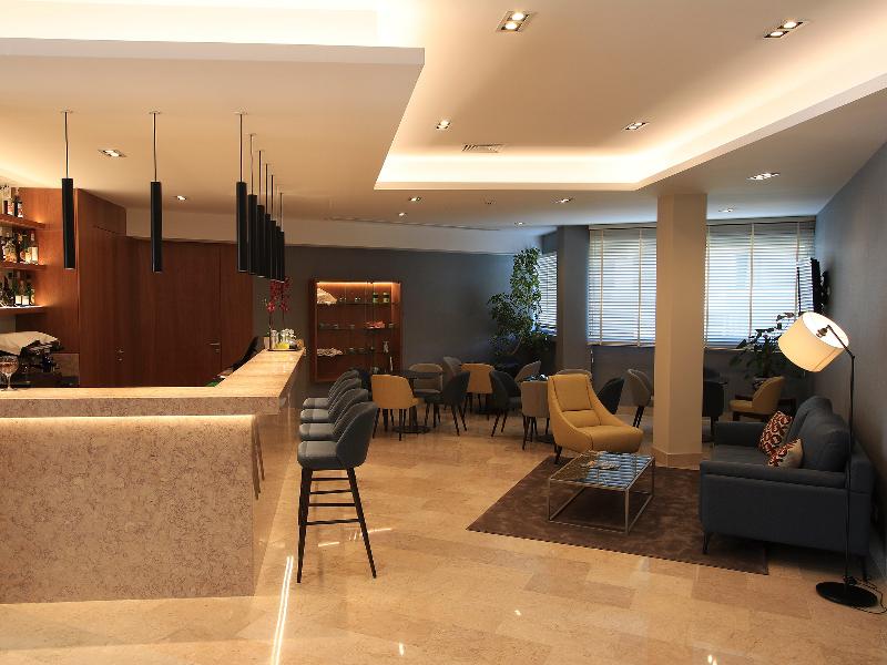 Consolata Hotel - Bar