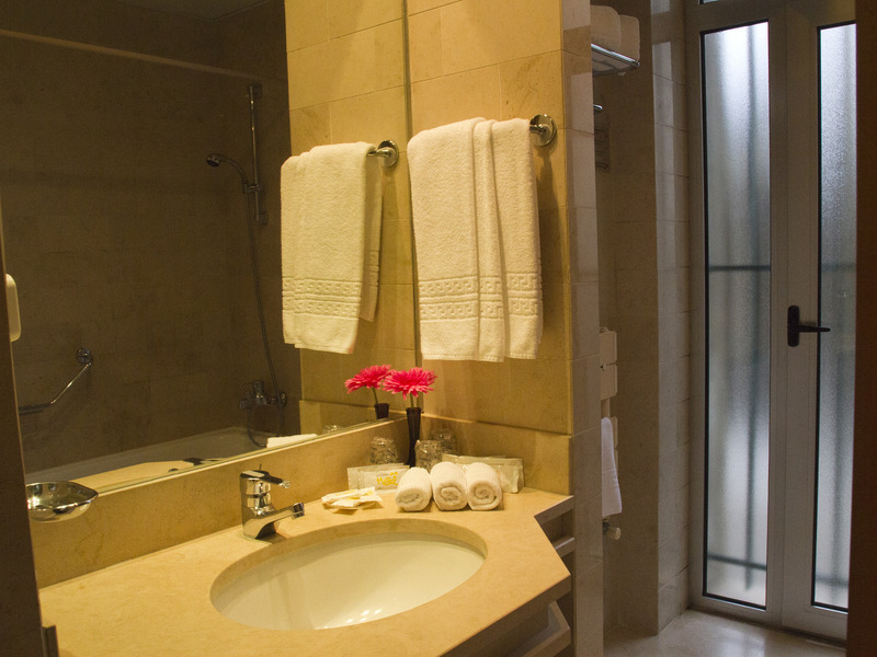 Consolata Hotel - Oda