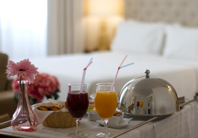 Consolata Hotel - Oda