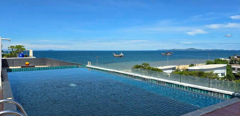 Sunday Beachfront View Jomtien Pattaya - Havuz