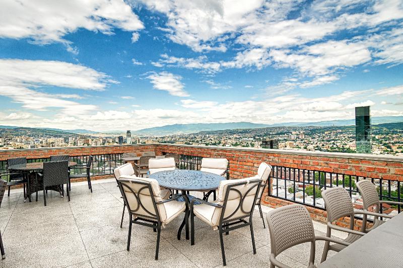 The Terrace Boutique Hotel - Teras