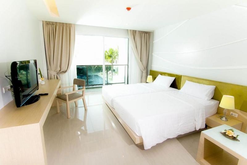 Prima Hotel Pattya - Oda