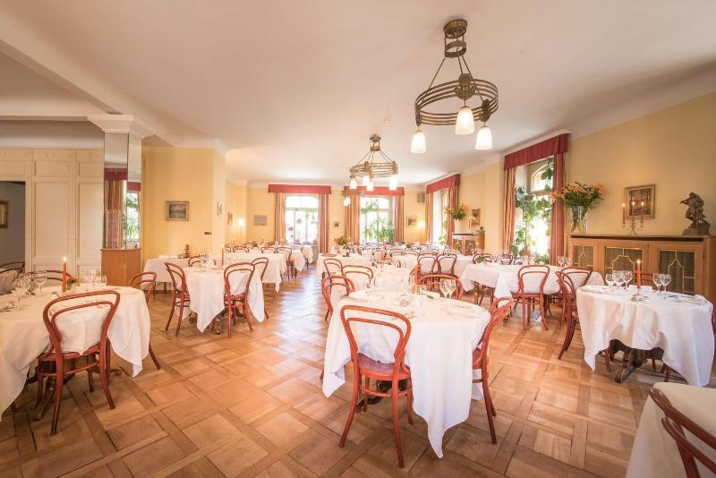 Falken - Restoran