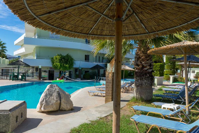 Stamos Hotel - Havuz