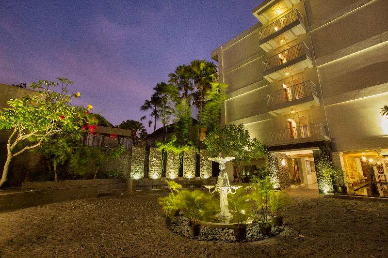 Paragon Hotel Seminyak Bali - Genel