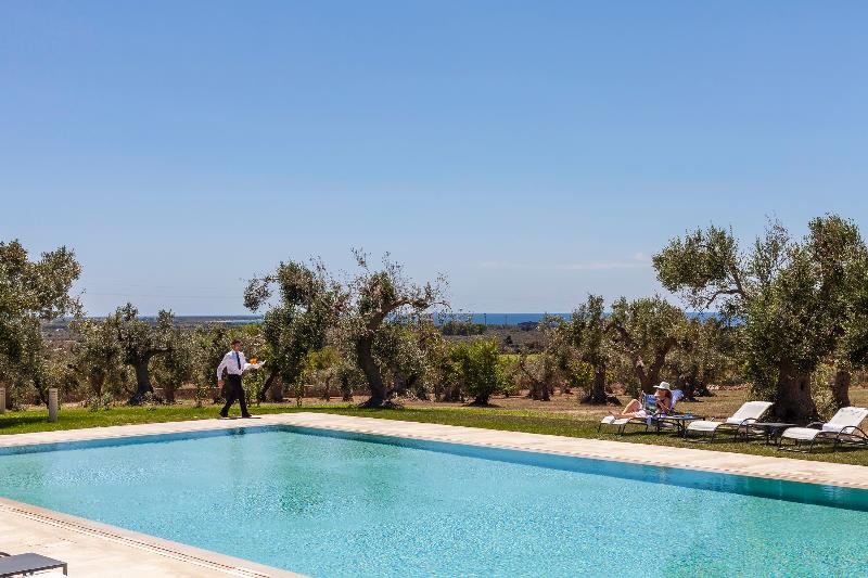Tenuta Monticelli Bio Relais - Havuz