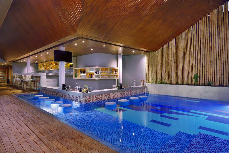 Fairfield by Marriott Bali, South Kuta - Bar