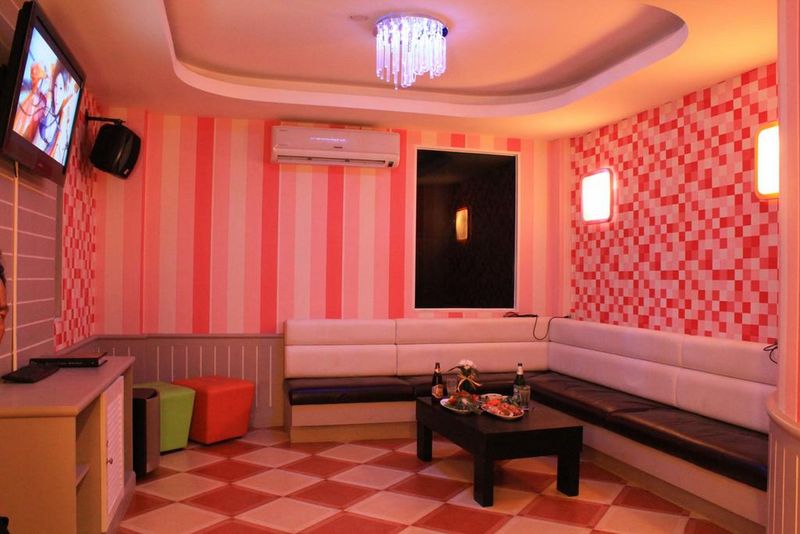 S.B Living Place - Aktivite