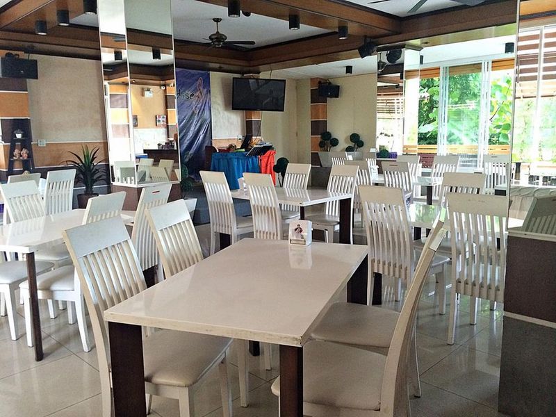 S.B Living Place - Restoran