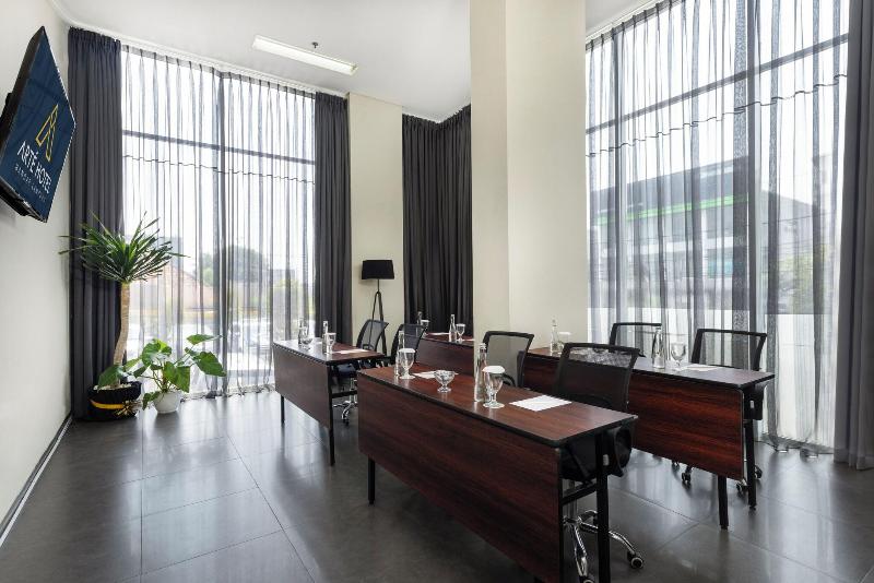 Whiz Prime Hotel Ahmad Yani Lampung - Toplantı