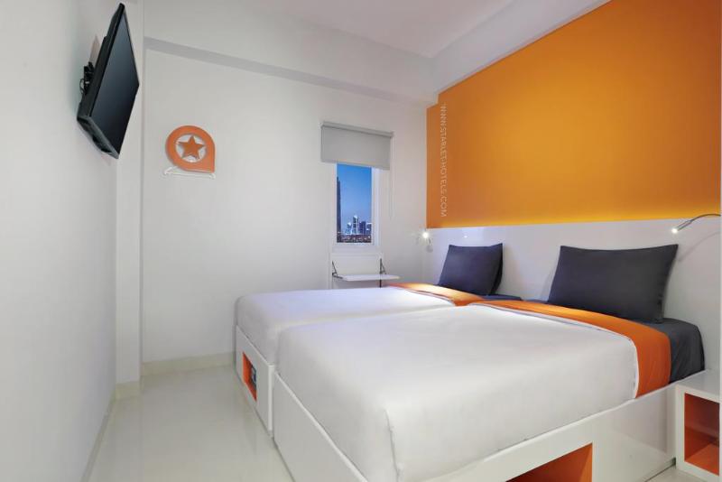Starlet Hotel Serpong - Oda