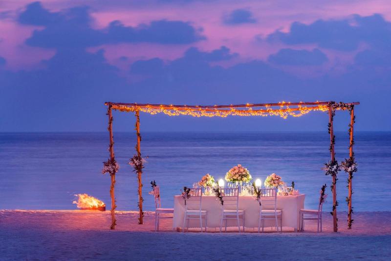 The St. Regis Maldives Vommuli Resort - Toplantı