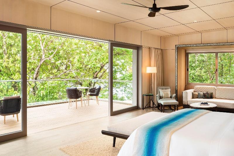 The St. Regis Maldives Vommuli Resort - Oda