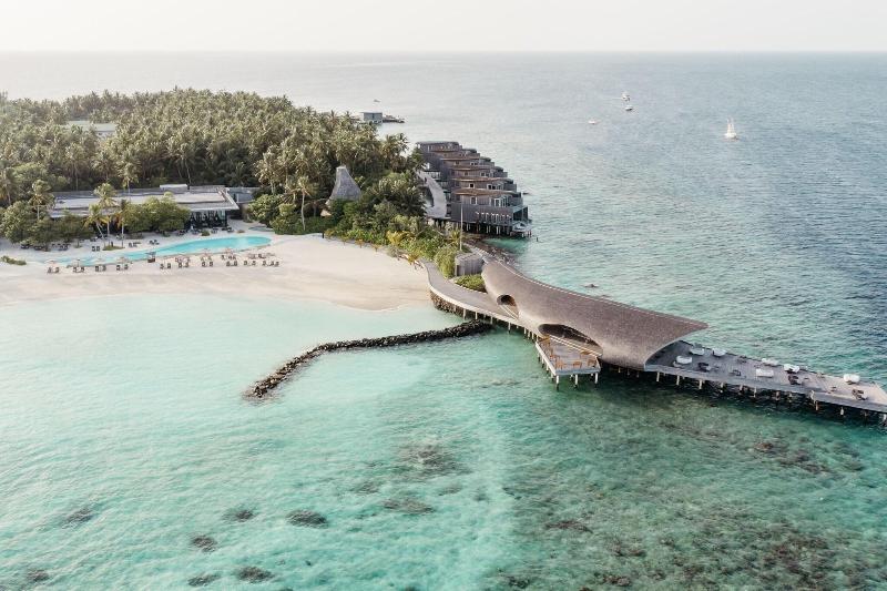 The St. Regis Maldives Vommuli Resort - Plaj