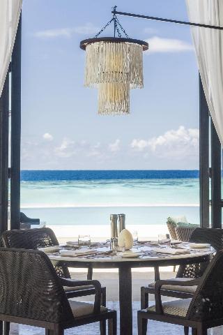 The St. Regis Maldives Vommuli Resort fotoÄŸrafÄ±