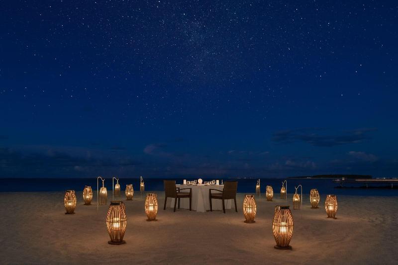 The St. Regis Maldives Vommuli Resort - Restoran