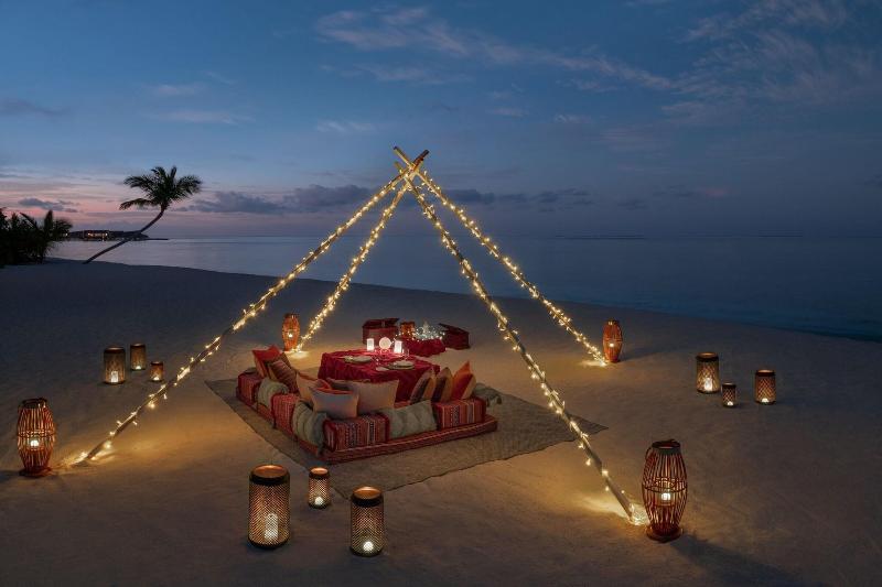 The St. Regis Maldives Vommuli Resort - Restoran