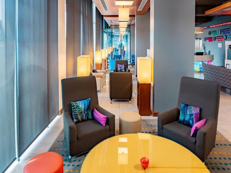 Aloft Dhahran - Lobi