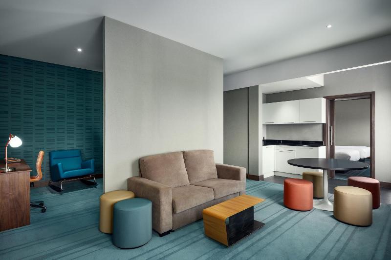Aloft Dhahran - Oda