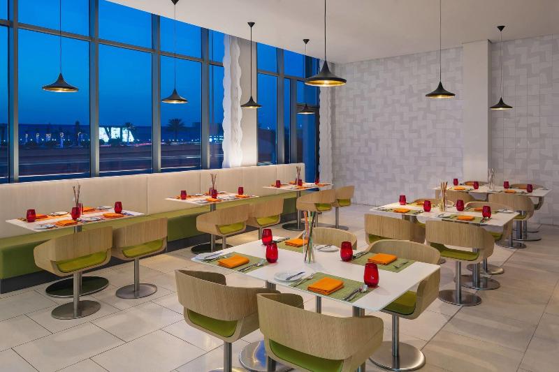 Aloft Dhahran - Restoran