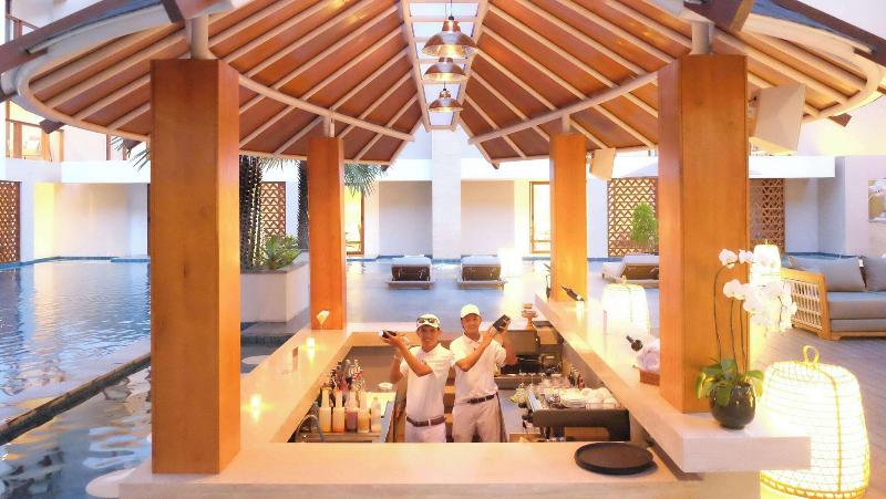The Bandha Hotel & Suites - Genel