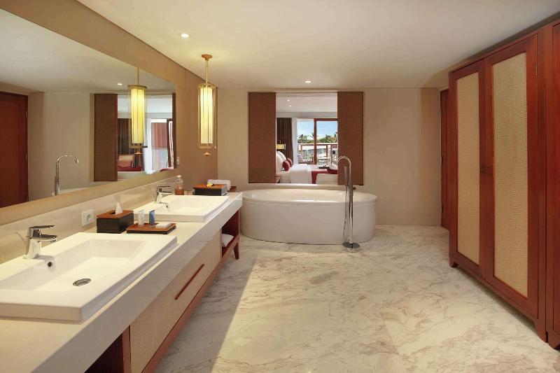 The Bandha Hotel & Suites - Oda