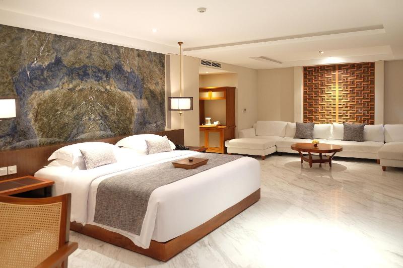 The Bandha Hotel & Suites - Oda