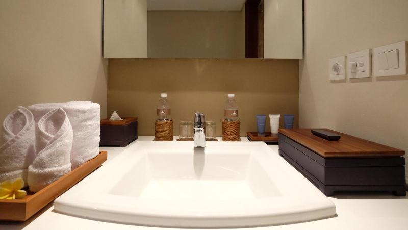 The Bandha Hotel & Suites - Oda