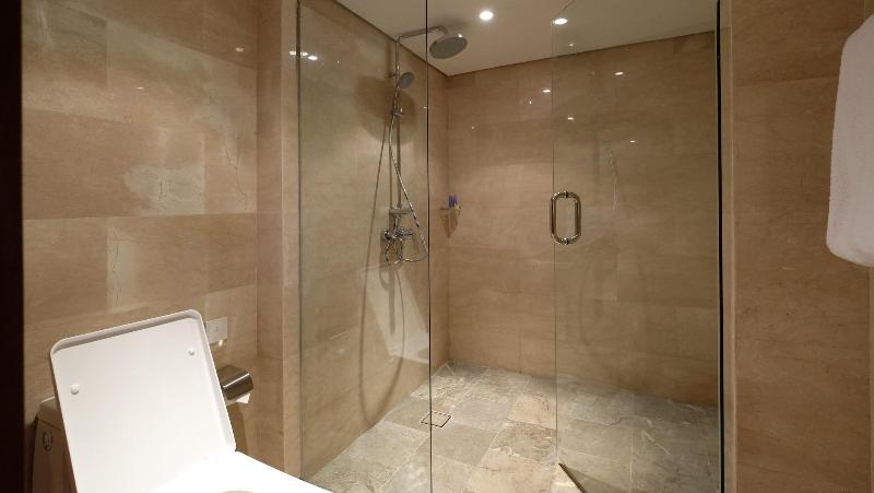 The Bandha Hotel & Suites - Oda