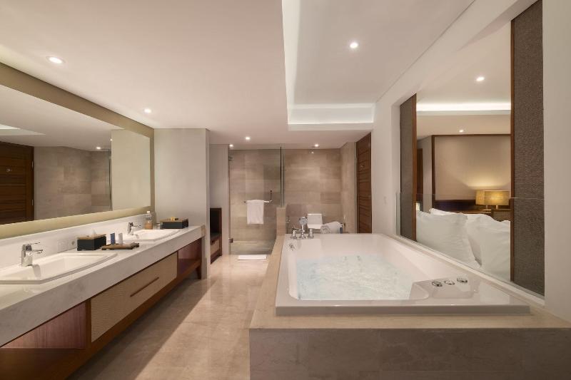 The Bandha Hotel & Suites - Oda