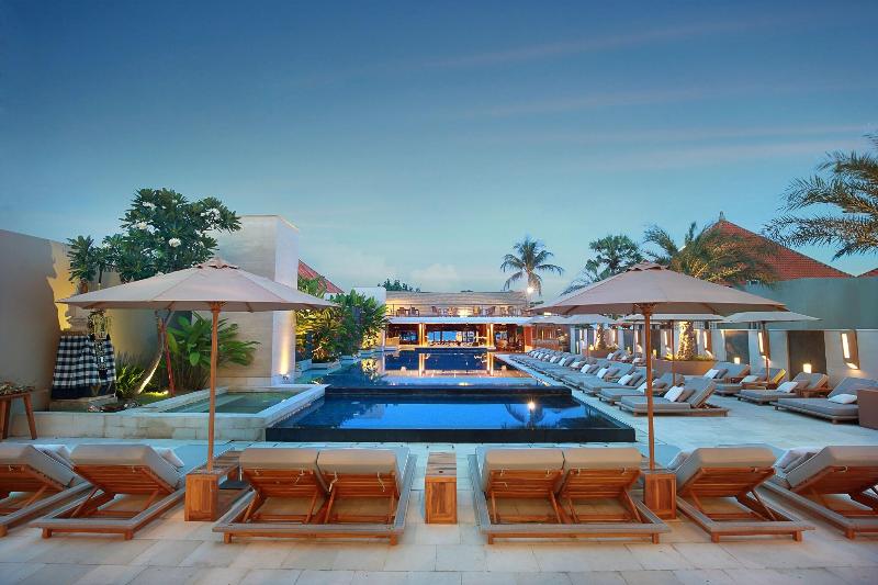 The Bandha Hotel & Suites - Havuz